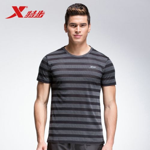  Tshirt de sport homme XTEP - Ref 459468