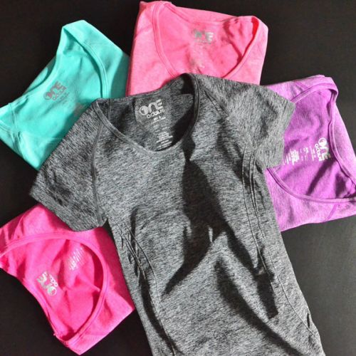 Tshirt de sport femme un mot T-shirt en nylon - Ref 460464