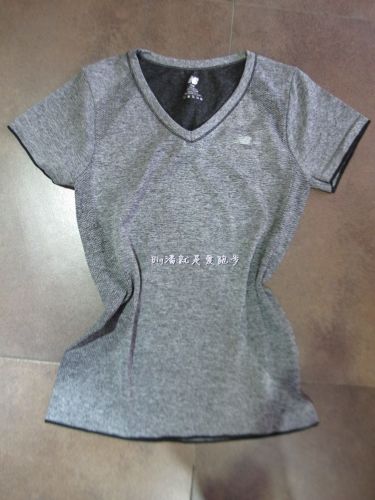 Vêtement de sport femme Le seul original - Ref 619202