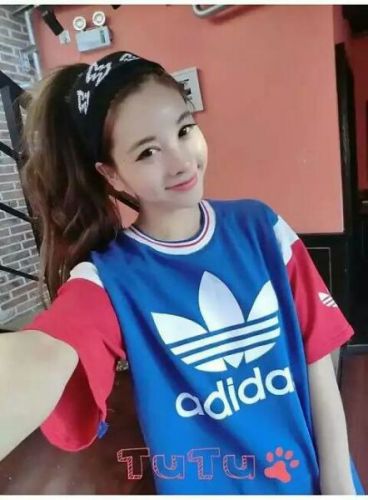  Vêtement de sport pour femme - Ref 525935