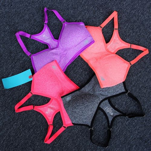  Vêtement fitness femme au sein en nylon - Ref 605010