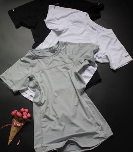 Vêtement fitness femme Nine Fitness manches courtes - Ref 606525