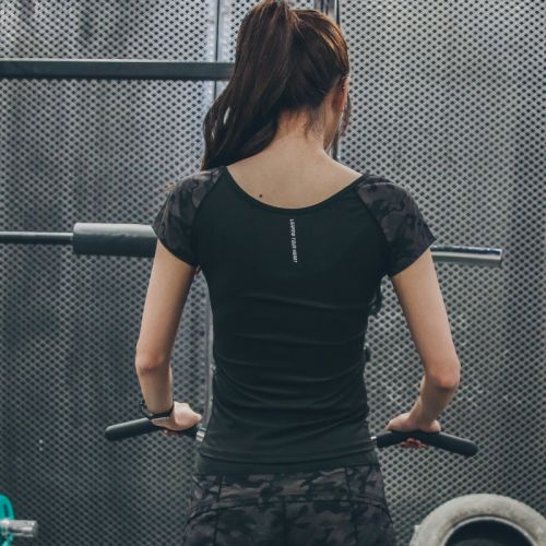 Vêtement fitness femme vêtements de yoga de camouflage en nylon - Ref 607144
