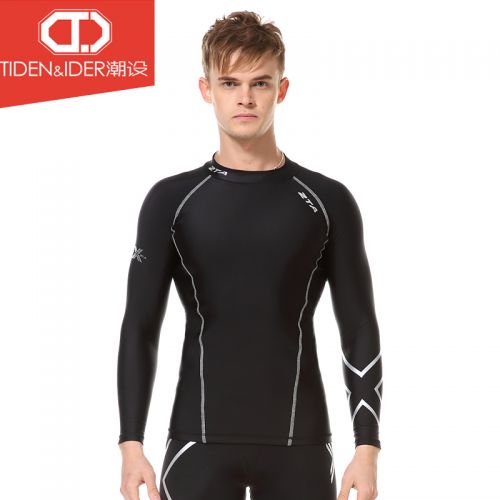  Vêtement fitness homme TIDEN &AMP IDEA Top en nylon - Ref 608009