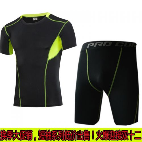 Vêtement fitness homme à manches courtes en polyester - Ref 611092