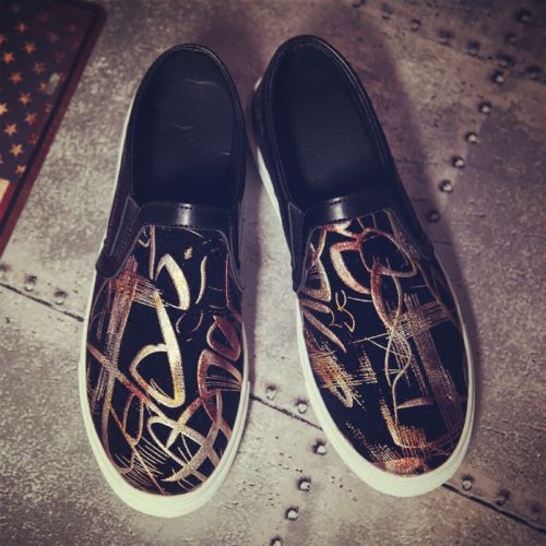 baskets jeunesse, 18-40 ans, tendance des jeunes - Ref 936693