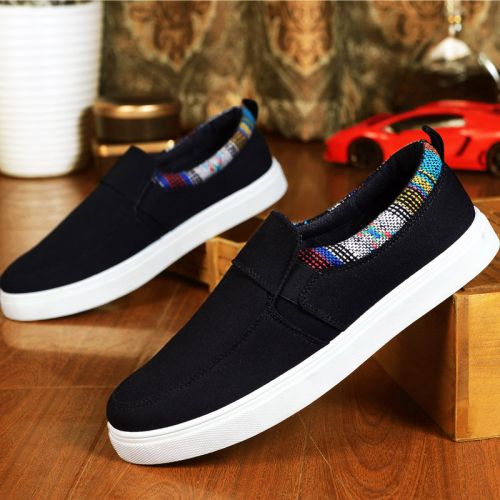 baskets jeunesse, 18-40 ans, tendance des jeunes - Ref 936810