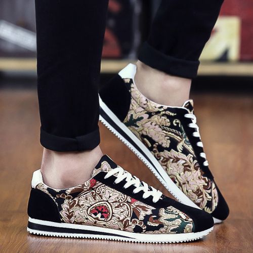 baskets jeunesse, 18-40 ans, loisir - Ref 936943