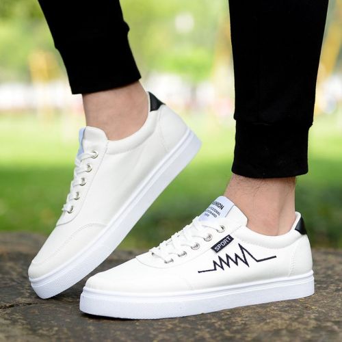 baskets jeunesse, 18-40 ans, tendance des jeunes - Ref 937094