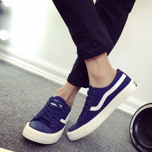 baskets jeunesse, 18-40 ans, tendance des jeunes - Ref 937254