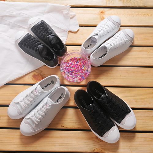baskets jeunesse, 18-40 ans, - Ref 937257