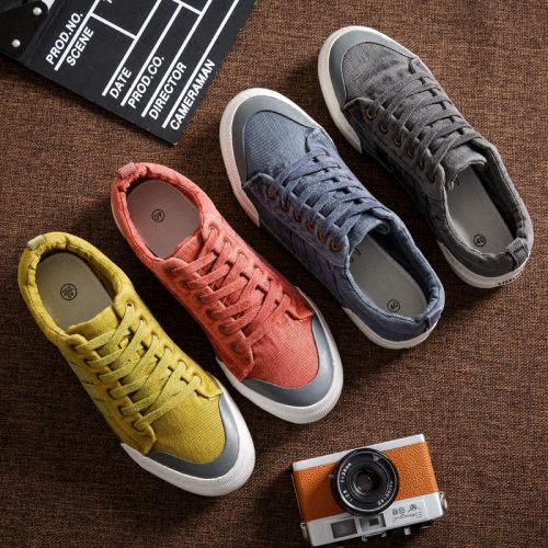 baskets jeunesse, 18-40 ans, Retro - Ref 937289
