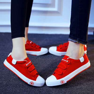 baskets jeunesse, 18-40 ans, loisir - Ref 937294