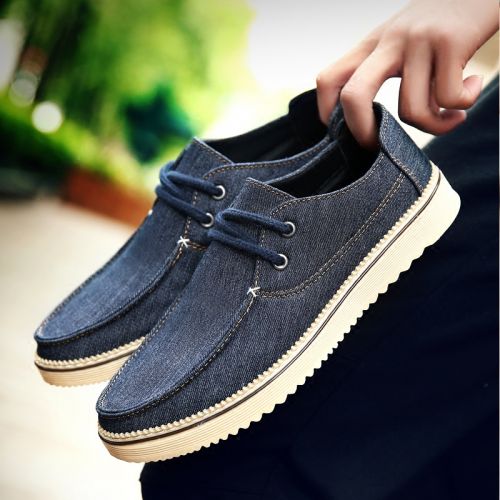baskets jeunesse, 18-40 ans, tendance des jeunes - Ref 937656