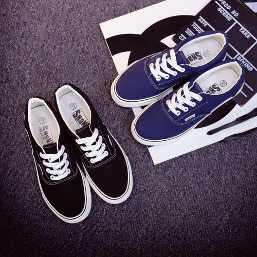 baskets jeunesse, 18-40 ans, - Ref 937671