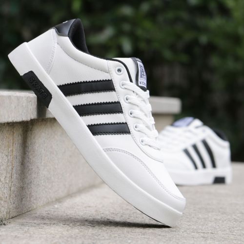 baskets jeunesse, 18-40 ans, tendance des jeunes - Ref 937685