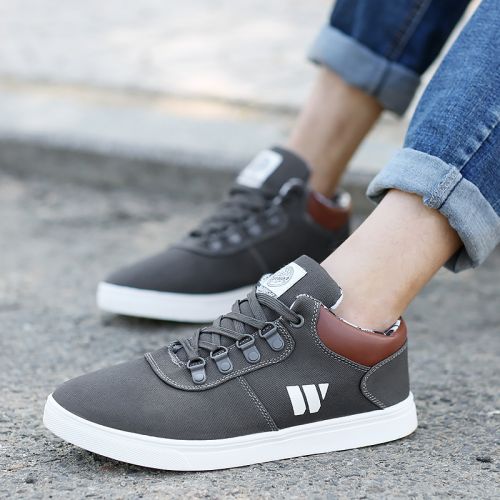 baskets homme jeunesse, 18-40 ans, WARRIOR pour printemps - tendance des jeunes semelle plastique Ref 958417