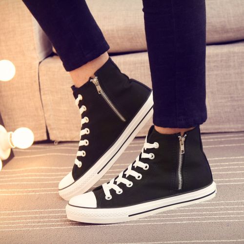 baskets homme jeunesse, 18-40 ans, pour été - semelle caoutchouc Ref 960309