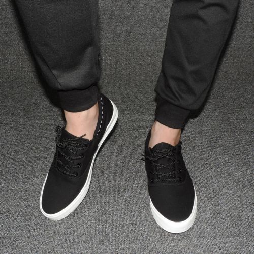 baskets homme jeunesse, 18-40 ans, pour printemps - tendance des jeunes semelle caoutchouc Ref 960374