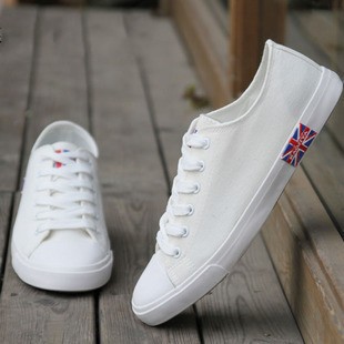 baskets homme jeunesse, 18-40 ans, pour été - Ref 960461