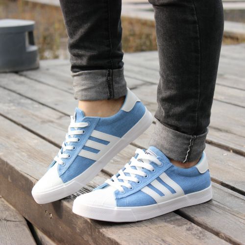 baskets homme jeunesse, 18-40 ans, pour printemps - tendance des jeunes semelle caoutchouc Ref 960750