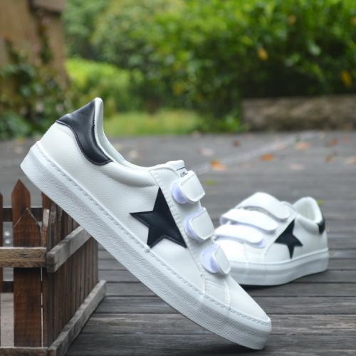 baskets homme jeunesse, 18-40 ans, pour printemps - semelle caoutchouc Ref 961194