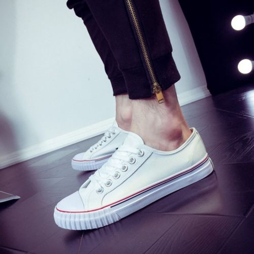 baskets homme pour printemps - tendance des jeunes Ref 961328