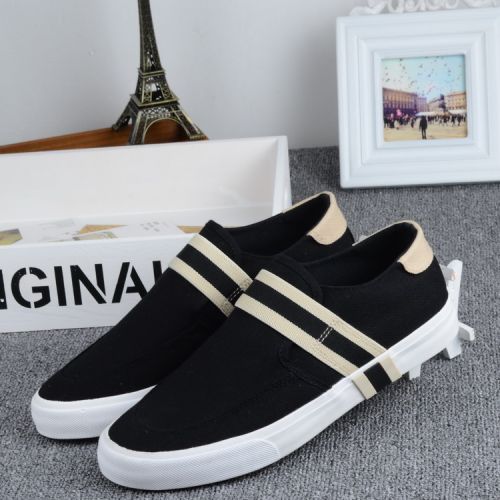 baskets homme jeunesse, 18-40 ans, pour été - semelle caoutchouc Ref 961411