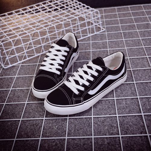 baskets homme - Ref 961482