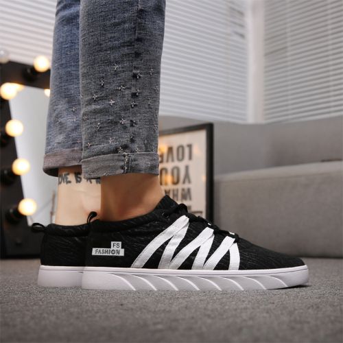 baskets homme jeunesse, 18-40 ans, pour printemps - tendance des jeunes semelle caoutchouc Ref 963349