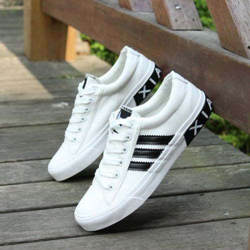 baskets homme jeunesse, 18-40 ans, pour été - tendance des jeunes semelle caoutchouc Ref 963948