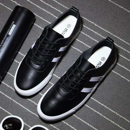 baskets homme jeunesse, 18-40 ans, pour printemps - tendance des jeunes semelle caoutchouc Ref 964161