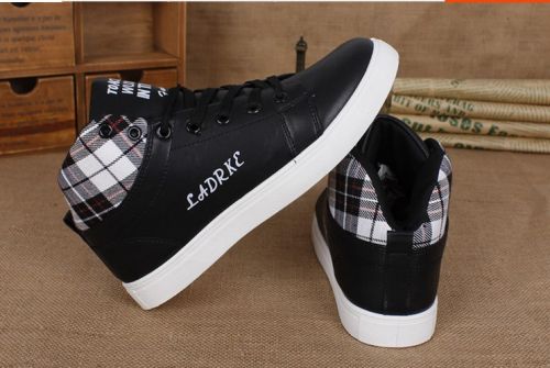 baskets homme pour hiver - tendance des jeunes semelle caoutchouc Ref 965455