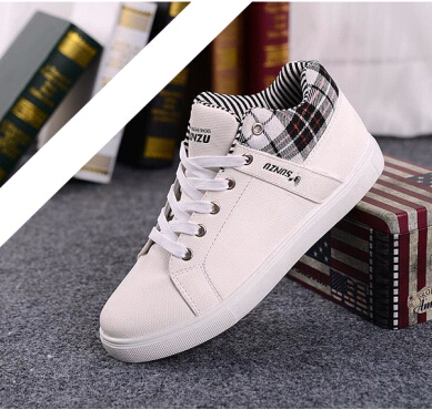 baskets homme jeunesse, 18-40 ans, pour printemps - semelle caoutchouc Ref 966429