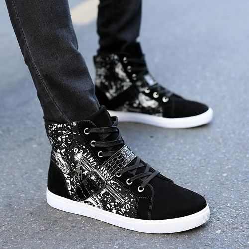 baskets homme pour printemps - semelle caoutchouc Ref 968564