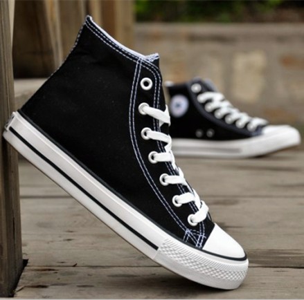 baskets homme pour printemps - tendance des jeunes Ref 970517