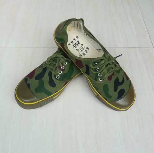 baskets homme jeunesse, 18-40 ans, pour printemps - semelle caoutchouc Ref 973135