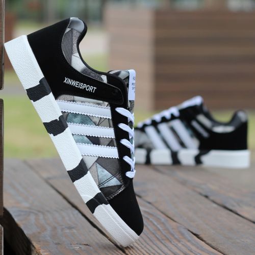 baskets homme jeunesse, 18-40 ans, pour printemps - tendance des jeunes semelle caoutchouc Ref 974250