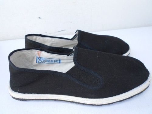 baskets homme pour printemps - entreprise semelle caoutchouc Ref 974897