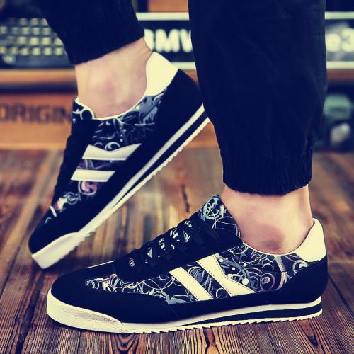 baskets homme jeunesse, 18-40 ans, pour printemps - tendance des jeunes semelle caoutchouc Ref 976575