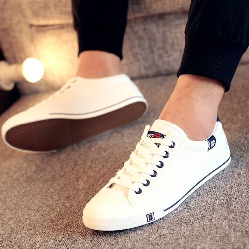 baskets homme , jeunesse, 18-40 ans, pour été - loisir semelle caoutchouc Ref 977376