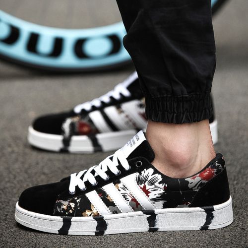 baskets homme jeunesse, 18-40 ans, pour printemps - tendance des jeunes semelle caoutchouc Ref 978470
