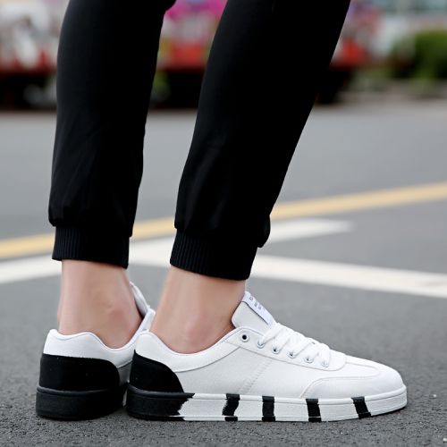 baskets homme jeunesse, 18-40 ans, pour été - loisir semelle caoutchouc Ref 980472