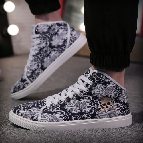 baskets homme jeunesse, 18-40 ans, pour printemps - tendance des jeunes semelle plastique Ref 980601