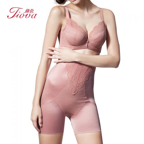 body amincissant luxueux en nylon - Ref 669985