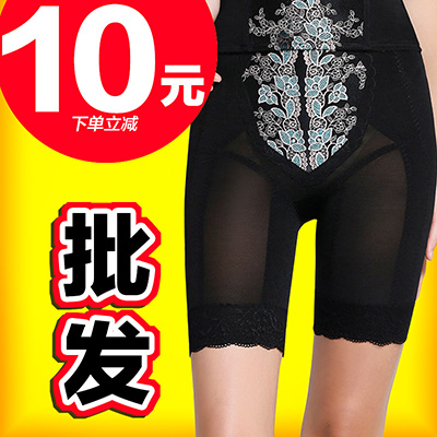 body amincissant luxueux en nylon - Ref 670456
