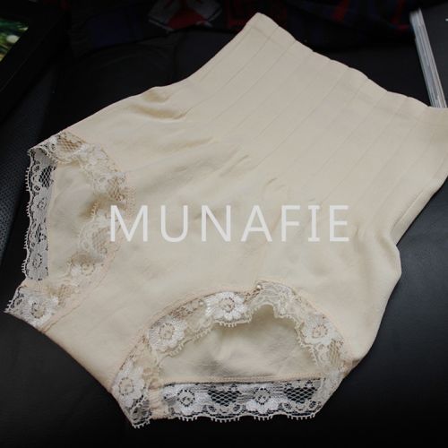 body amincissant simple en polyester - Ref 678480