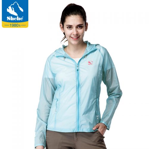 imperméable sport femme SHEHE en nylon - Ref 491150