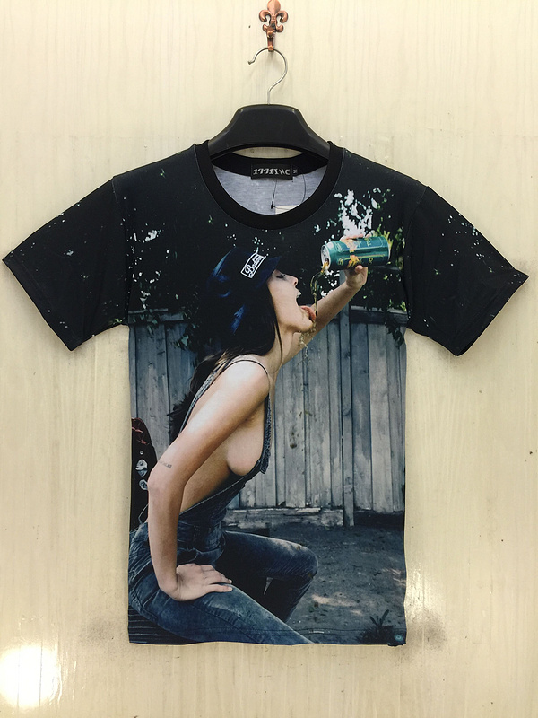 T-Shirt_3D_719-pic2