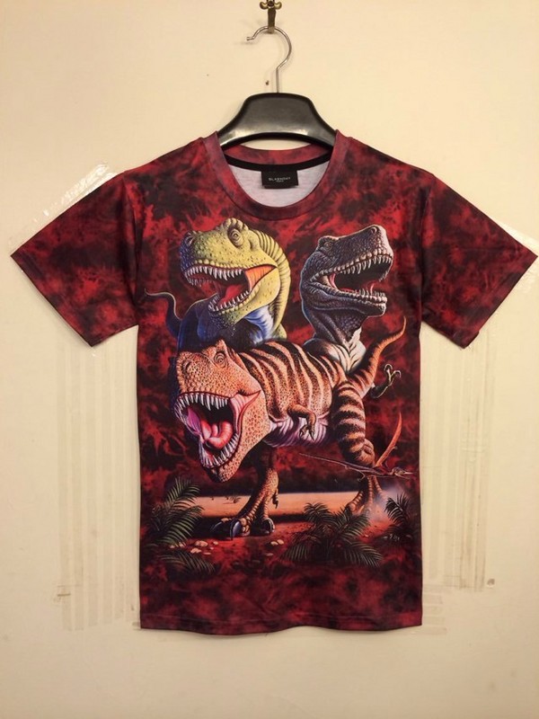 T-shirt_3D_704-pic2